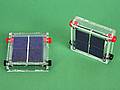 Bild: Grossansicht Modular-Energiewürfel mit 2 Solarzellen